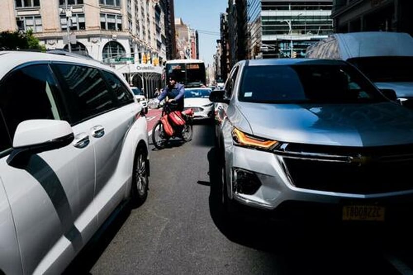 manhattan congestion pricing starts today