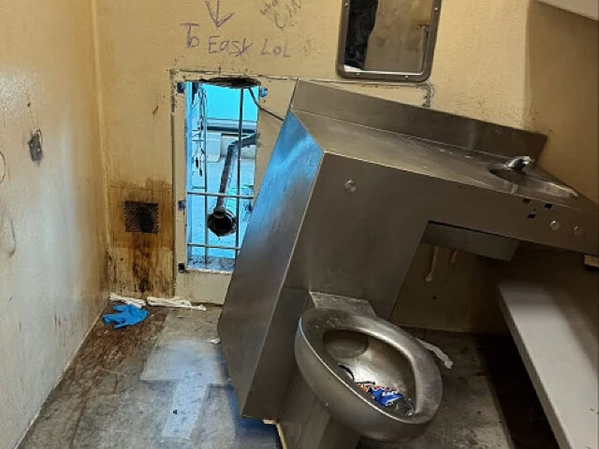 10 inmates escape from Orleans Parish jail. (Orleans Parish Sheriff's Office)