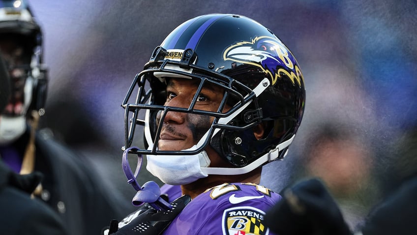 marcus peters agrees to one year prove it deal with raiders reports