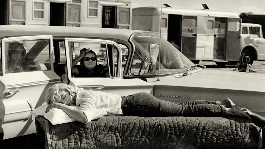 Marilyn Monroe sleeping on the set of The Misfits