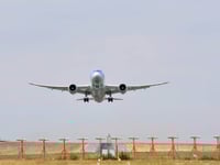 Marshmallow concrete improves chances of surviving crash landing
