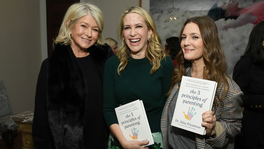 Martha Stewart, Dr. Aliza Pressman and Drew Barrymore posing together