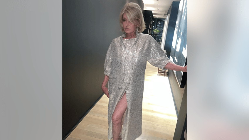 Martha Stewart shoes some leg in a dress slit