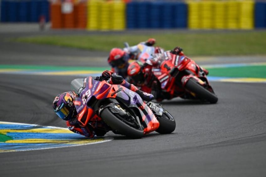 Jorge Martin (L) edged Francesco Bagnaia (R) in a thrilling French MotoGP