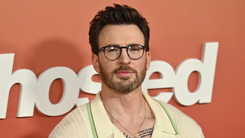 marvels chris evans ditched los angeles for his mental health