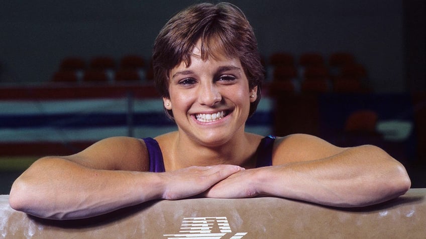 mary lou retton breaks silence on bout with pneumonia says recovery will be long and slow process