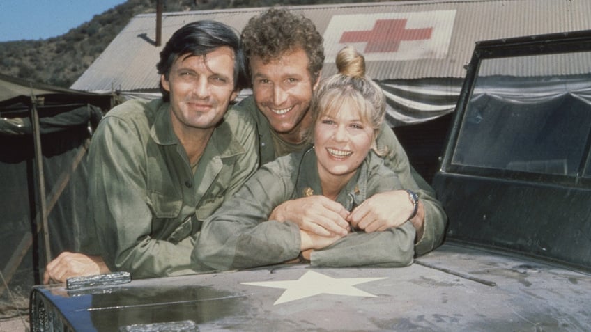 mash star loretta swit explains why she disliked hot lips nickname it was never a comfort zone