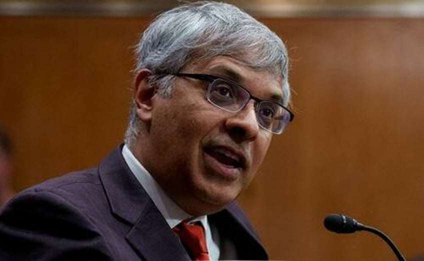 masked nih employees storm out of meeting after director bhattacharya questions agencys role in covid 19 origins