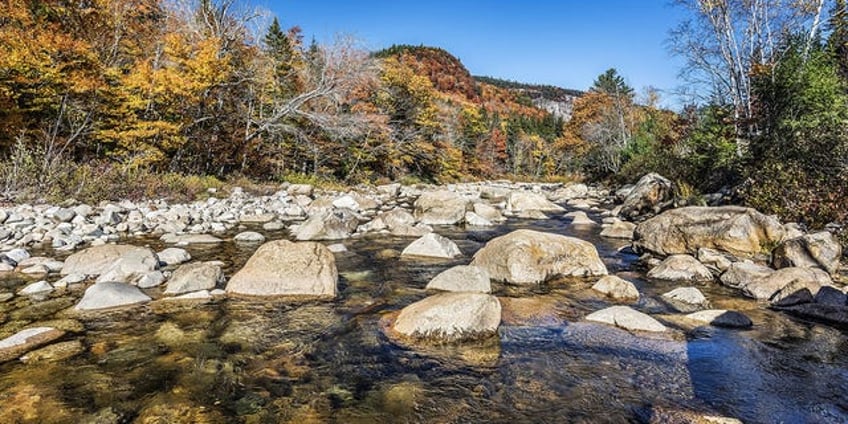 massachusetts father drowns while trying to save mother child in new hampshire river police say