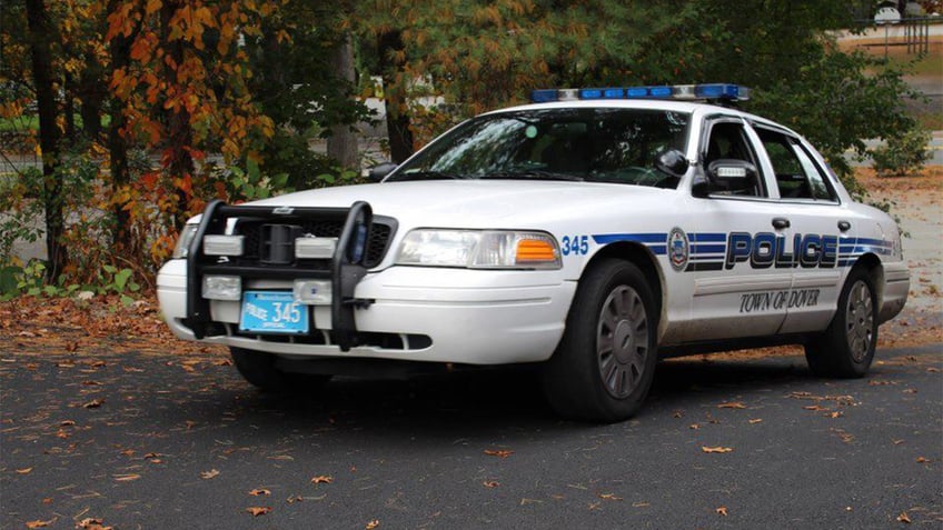 massachusetts man fatally shot wife and daughter in apparent murder suicide police say