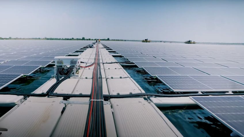 Massive floating solar power plant is making waves