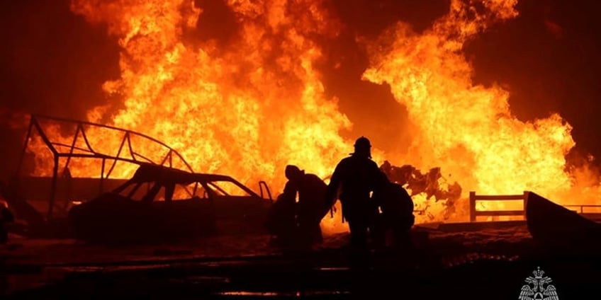 massive gas station explosion in russia leaves 35 dead dozens injured