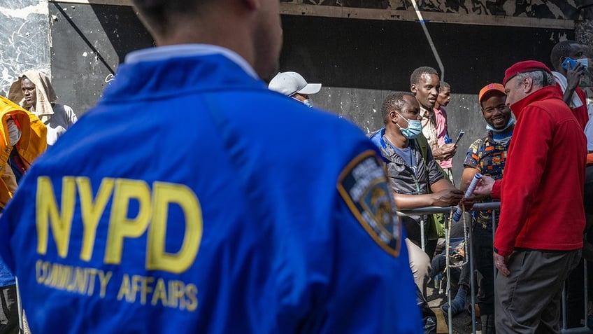 massive nyc subway vandalism window smashing spree akin to 9 11 warning signs guardian angels founder says