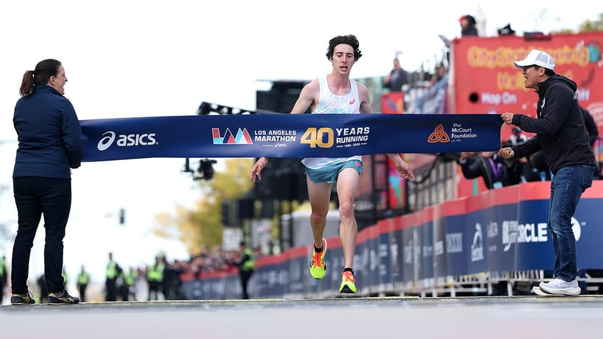 Matt Richtman crosses finish line