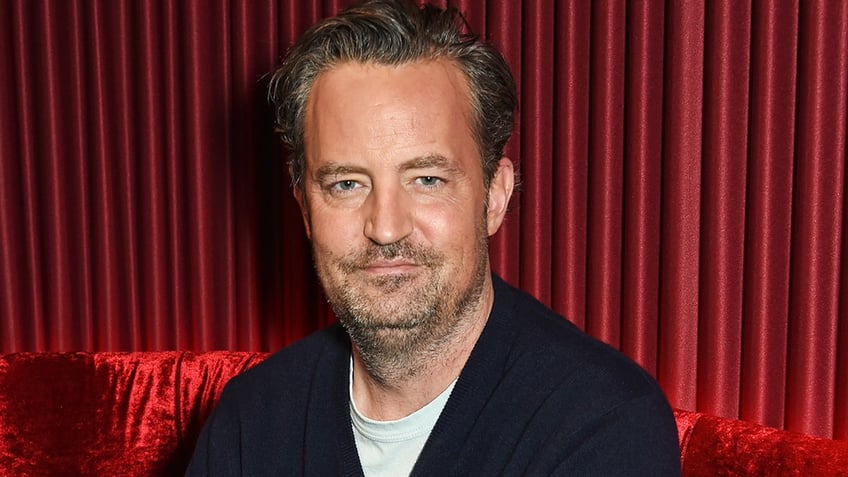 matthew perry departed meryl streep leonardo dicaprio film after his heart stopped for five minutes