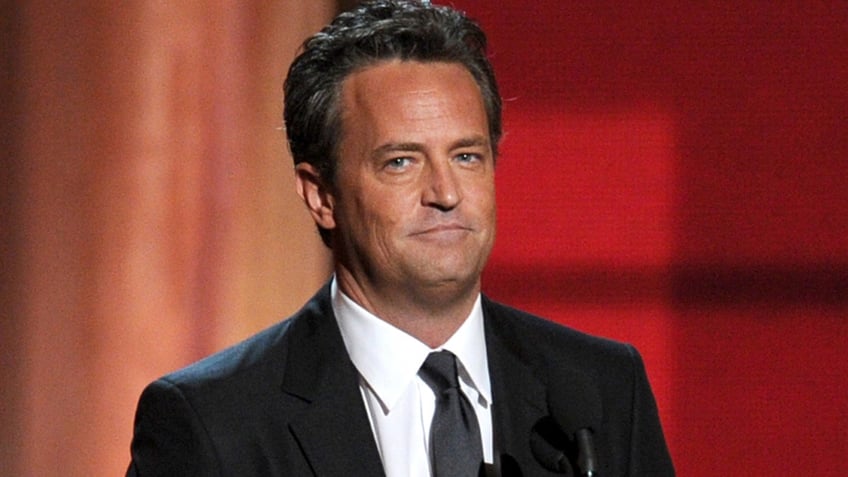 matthew perry departed meryl streep leonardo dicaprio film after his heart stopped for five minutes