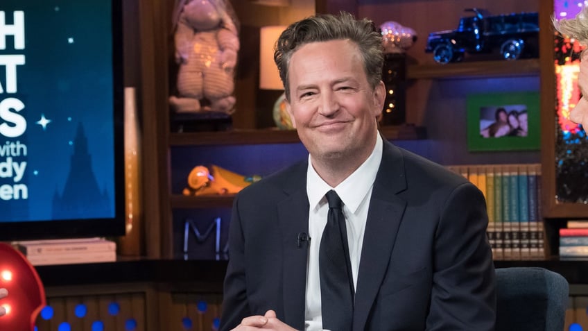 matthew perry opens up about why he never found love and why he will only date wealthy women