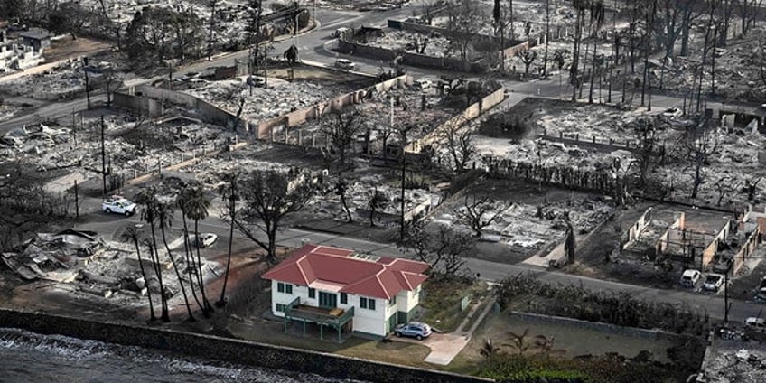 maui home left untouched by wildfires while lahaina neighborhood destroyed