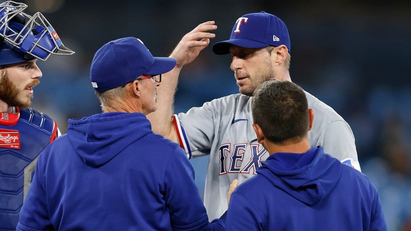 max scherzer rangers big trade deadline acquisition likely out for season with injury