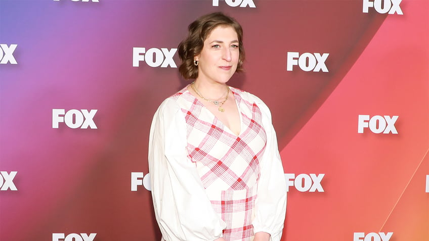 Mayim Bialik