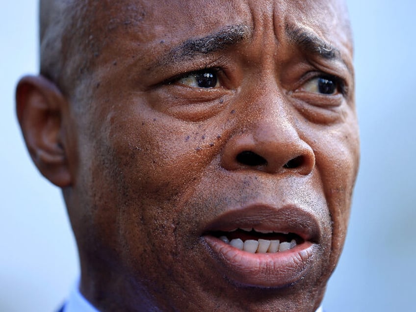 mayor eric adams warns joe biden of migrant crisis ahead of nyc visit