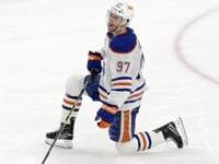 McDavid, ‘comfortable’ Oilers vie to stop Panthers Stanley Cup repeat