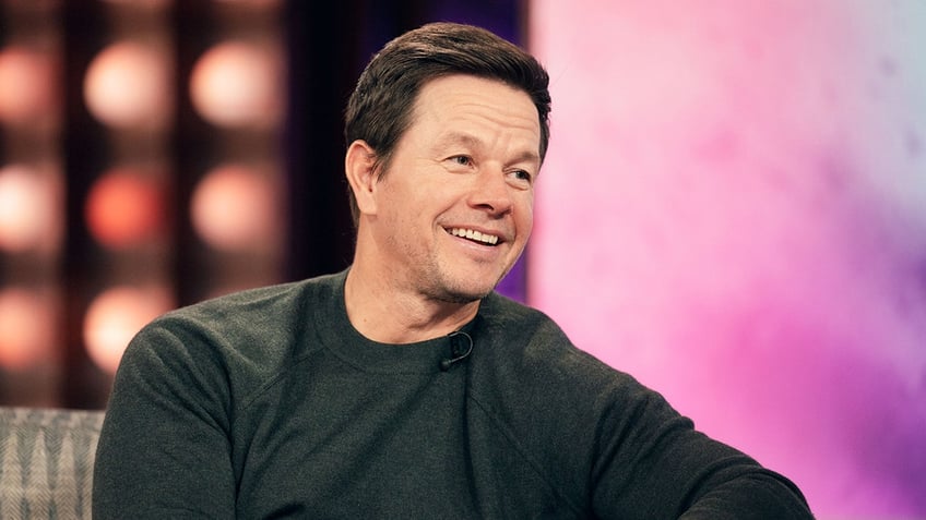 Mark Wahlberg appears on TV