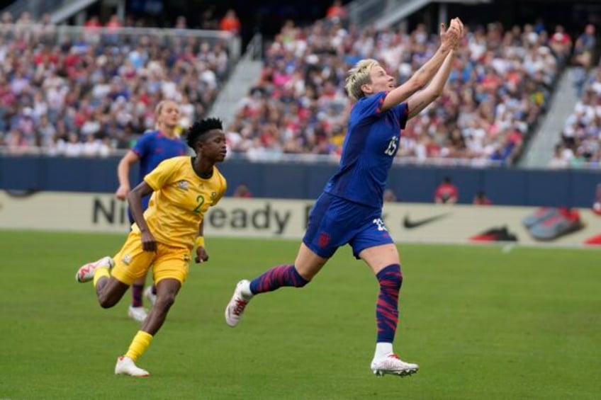 megan rapinoe gets triumphant send off as united states beats south africa 2 0