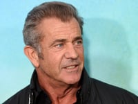 Mel Gibson calls out 'monumental mismanagement' of LA fires by California government after losing his home