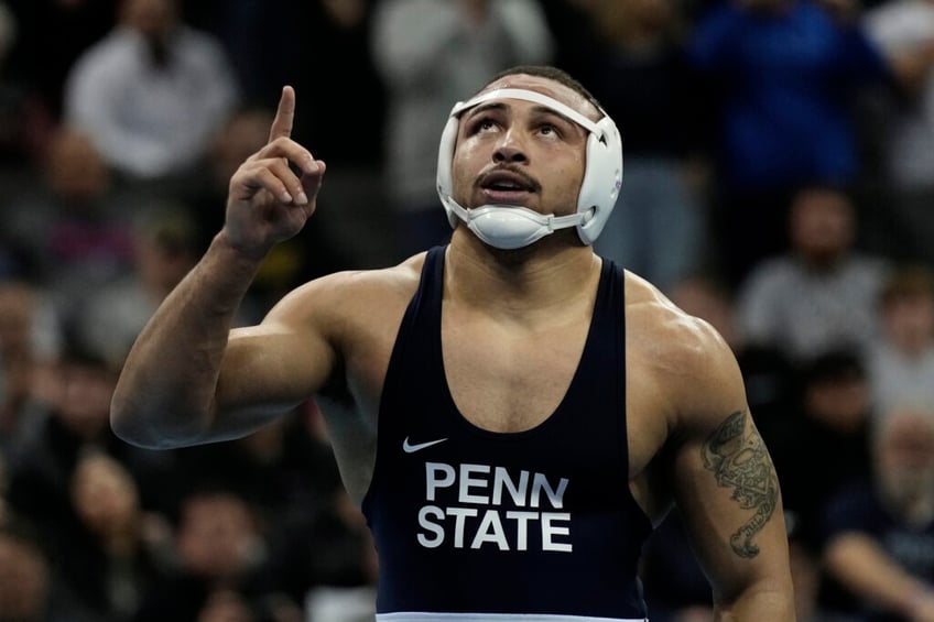 men of faith champion ncaa wrestlers proudly wear 100 jesus headbands