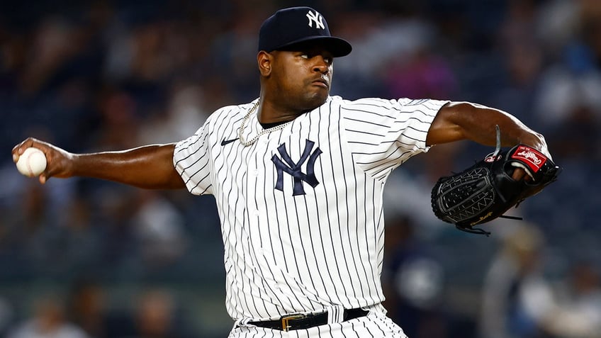 mets set to sign all star luis severino after rough season with crosstown rivals reports