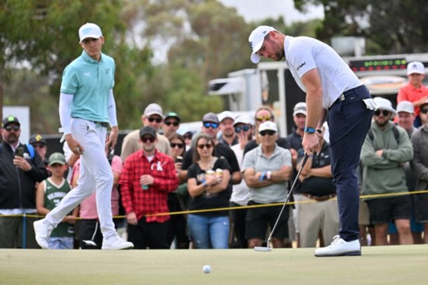 Mexico's Carlos Ortiz (L) and Britain's Sam Horsfield (R) share the lead at LIV Golf's Ade