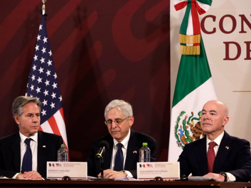 mexico tells pleading biden well curb 2024 migrant flood if you aid dictators