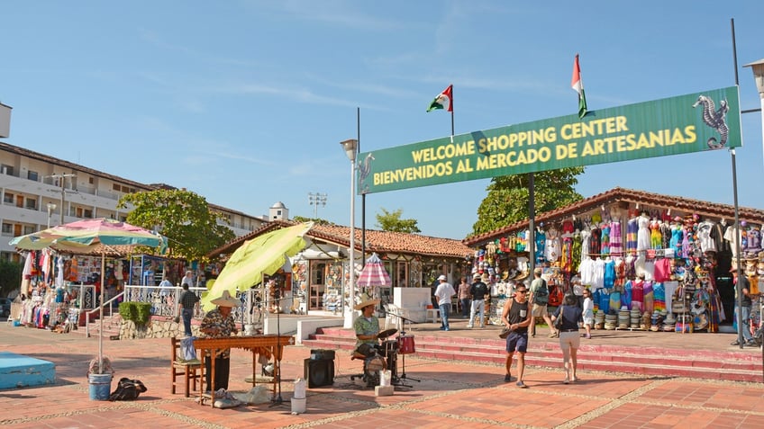 mexico travel port