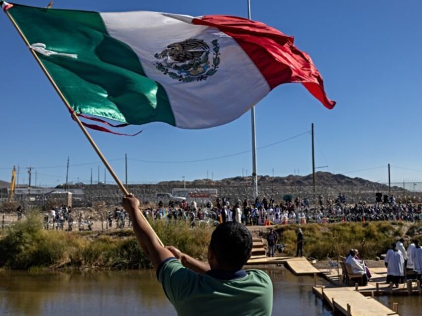 The Annual Binational Mass is dedicated to migrants who lose their lives attempting to cro