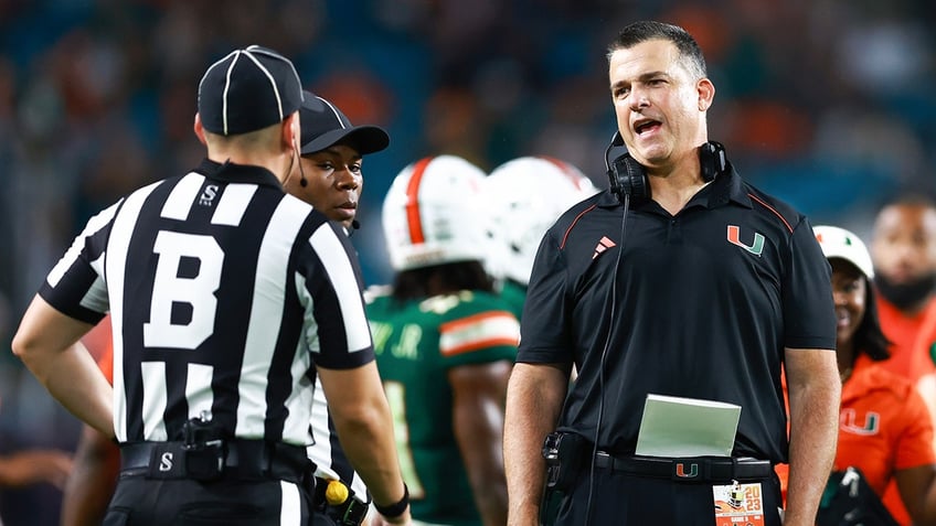 miamis massive coaching blunder leads to heartbreaking loss to georgia tech