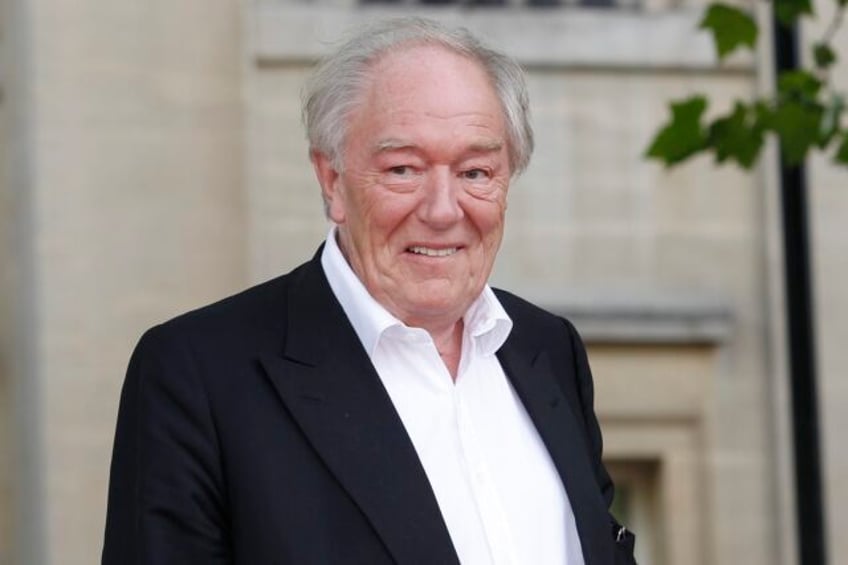 michael gambon veteran actor who played dumbledore in harry potter films dies at age 82