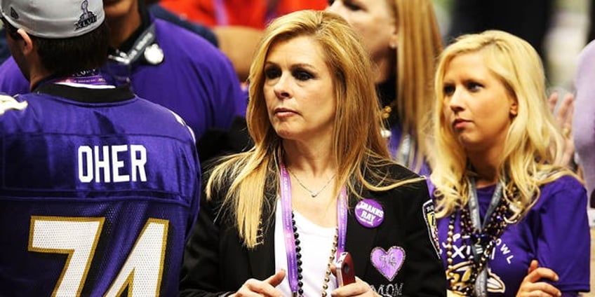 michael oher demanded 15 million threatened to plant a negative story tuohy family attorney claims