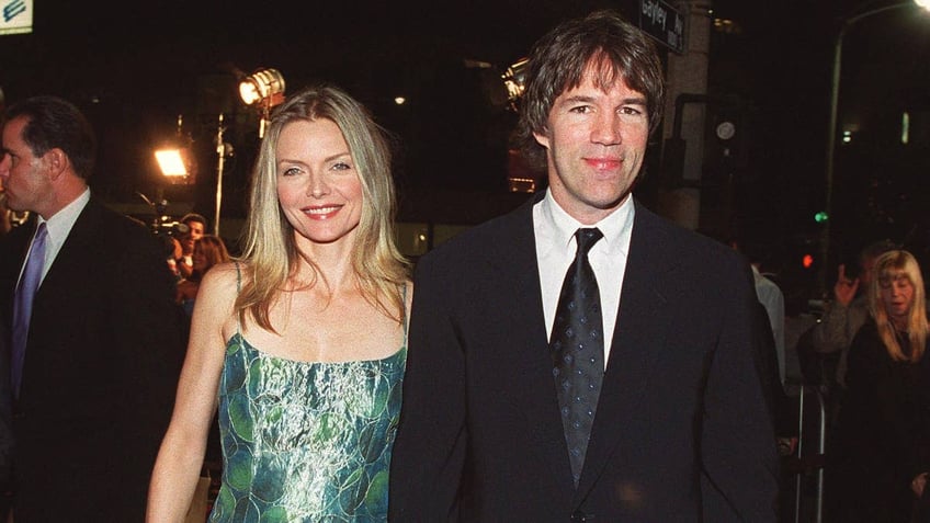 michelle pfeiffer david e kelley defy hollywood odds by celebrating 3 decades of marriage