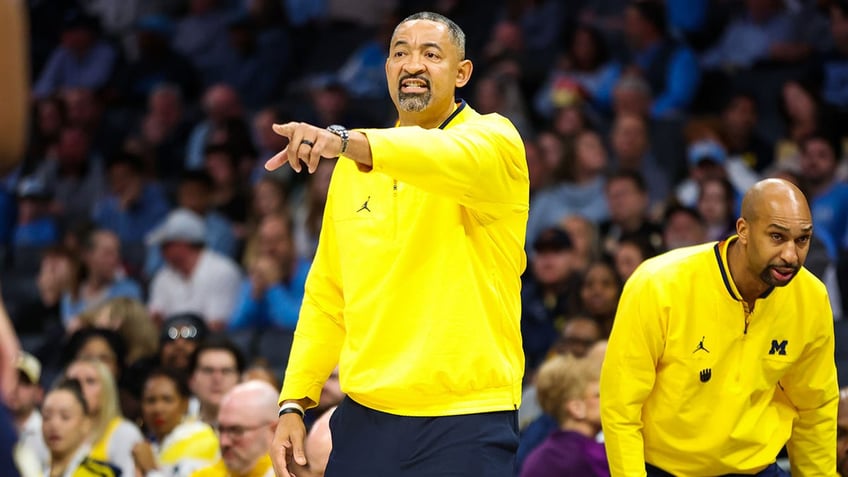 michigan basketball coach juwan howard undergoes heart surgery