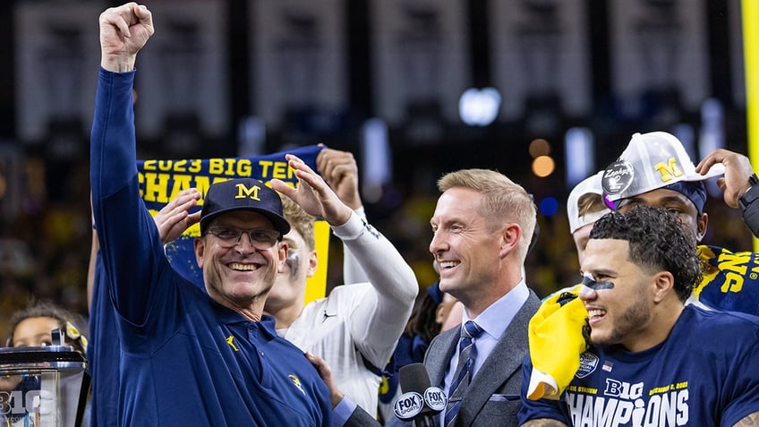 michigan working on lucrative contract extension for jim harbaugh with interesting caveat report