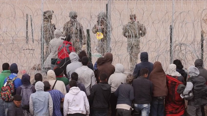 Texas National Guard stops migrants at border