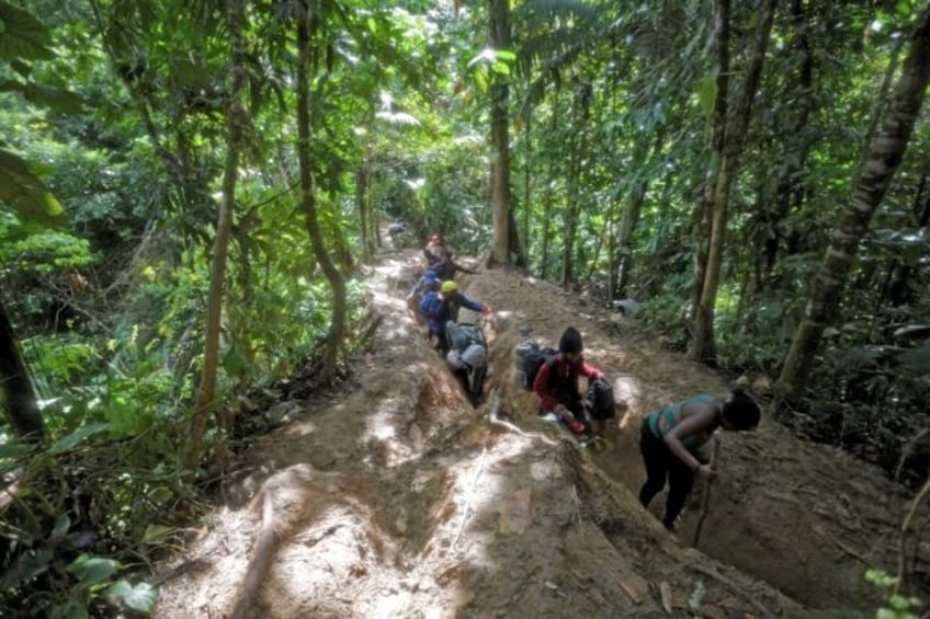 migrants crossing perilous darien gap in record numbers panama