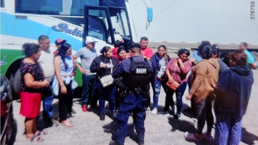 Honduran officials encounter migrants from multiple countries