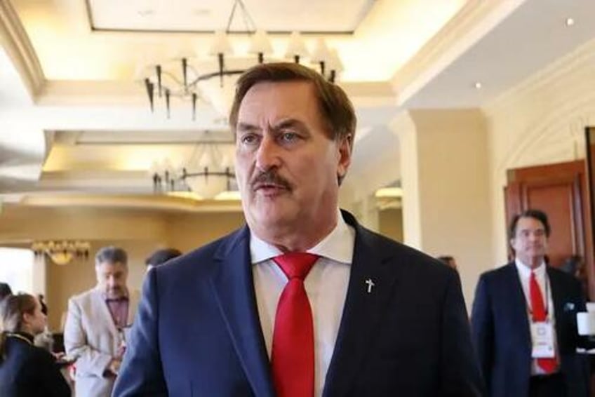 mike lindell says mypillow crippled by major credit card company