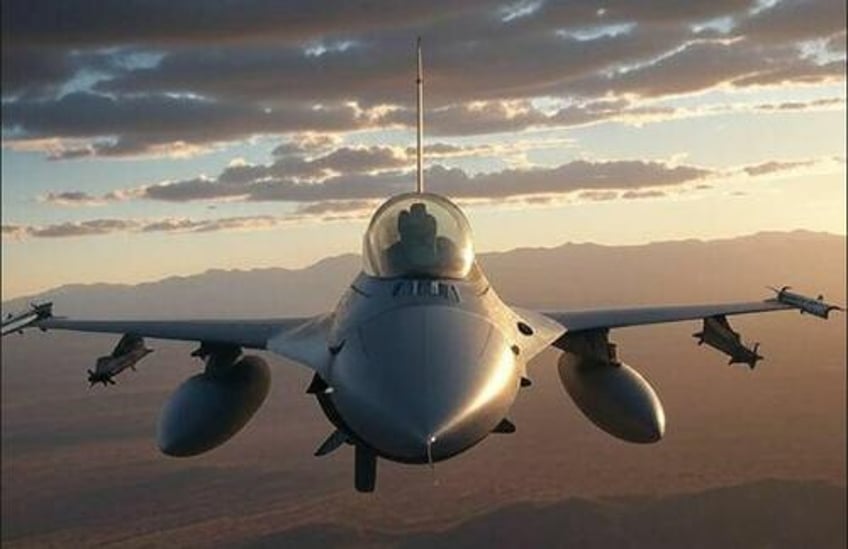 military aircrafts mysterious crash sparks ufo speculation in us airspace