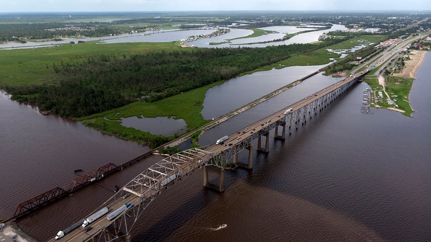 Calcasieu River Bridge in Lake Charles