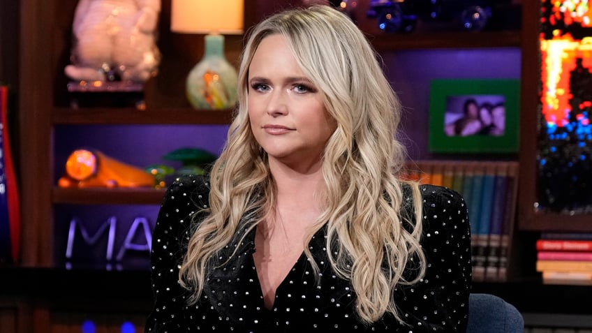 miranda lambert unapologetic as she breaks silence on controversial concert selfie video