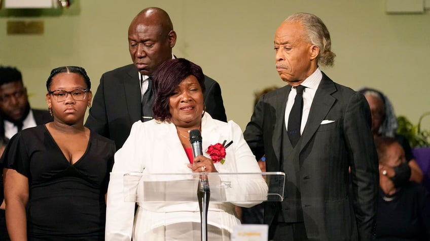 Bettersten Wade speaks to the attendees of her son Dexter Wade's funeral service in Jackson, Mississippi.
