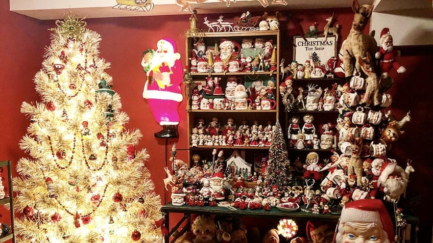 Santa room